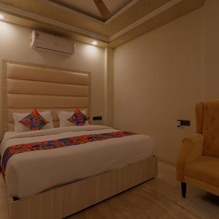 ホテル Shri Tirupati Residency ラクナウ エクステリア 写真
